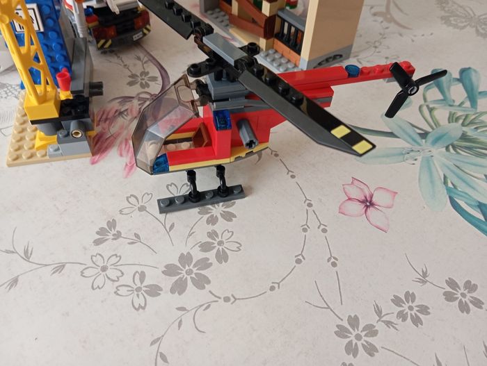 Lego pompier 60216 - photo numéro 5