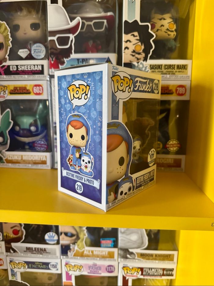 Funko Pop! 219 - Funko - Bedtime Freddy & Proto - Funko Exclusive - photo numéro 5