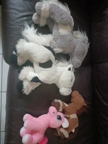 Peluches chevaux poney cobico sandy
