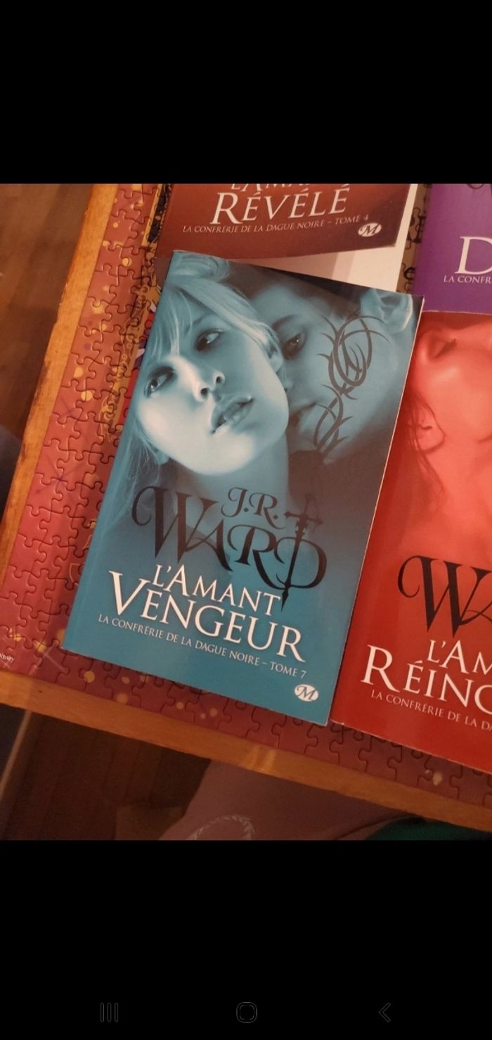 11 tomes de la Confrérie de la dague noire. - photo numéro 8