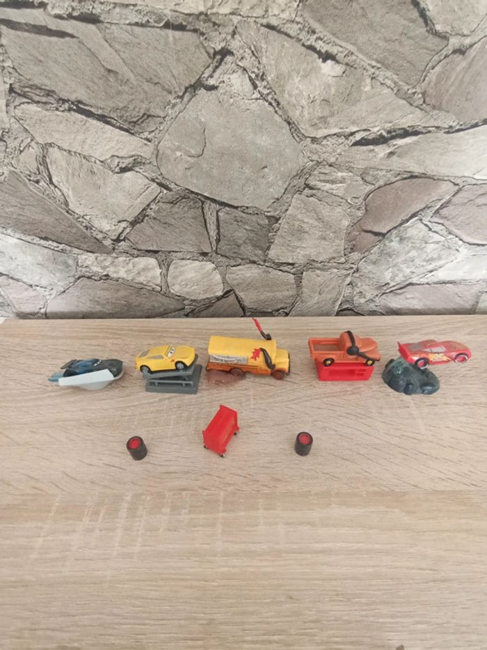 Lot figurine cars de décoration a poser - photo numéro 2