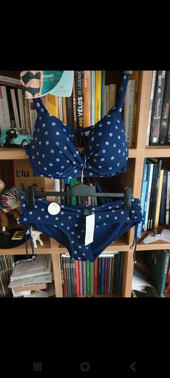 Maillot de bain 2 pièces haut 100D/bas L
