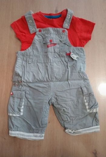 Ensemble salopette et Tee-shirt 6 mois