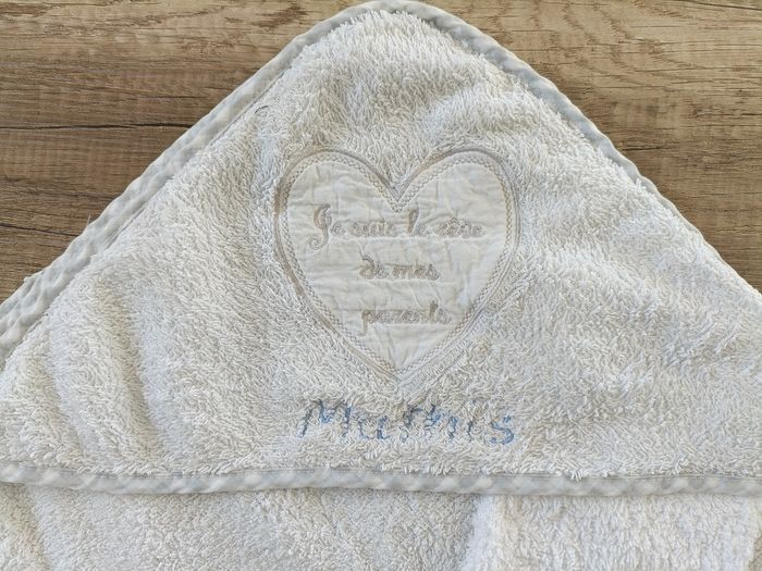 Lot 4 capes de bain avec 3 gants de toilette - photo numéro 4