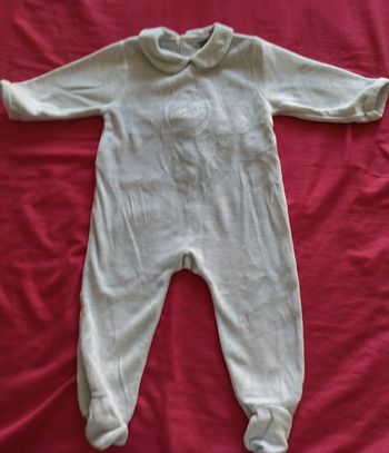 Pyjama  velours  DPAM taille 6 mois