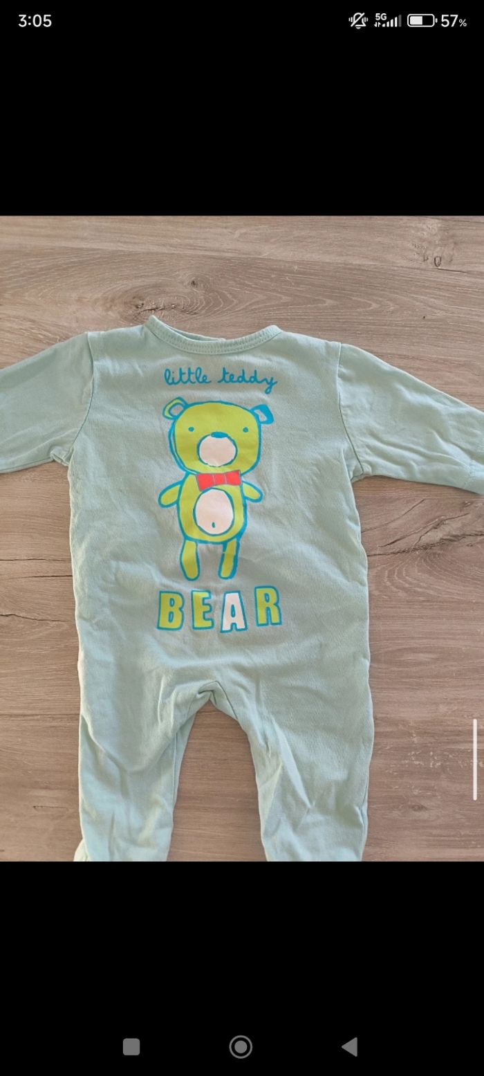 Pyjama taille 1 mois - photo numéro 2
