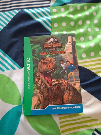 Livre enfant Jurassic Word une dangereuse expédition 