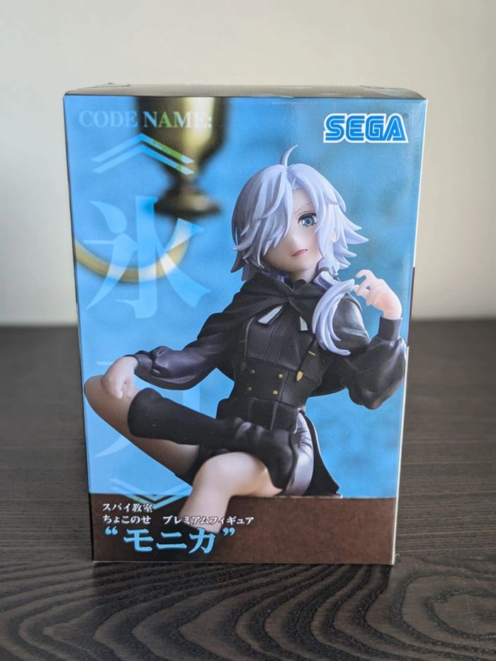 Figurine Spy Classroom - Monika - SEGA