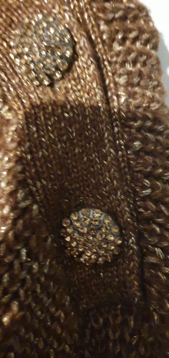 robe en laine brillante  10euro - photo numéro 3