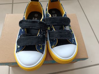 Baskets en toile 