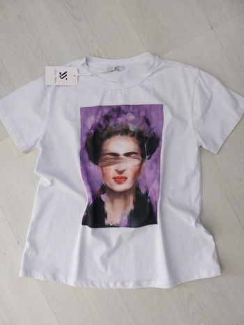 Tee shirt Manches Courtes Femmes Frida Kahlo