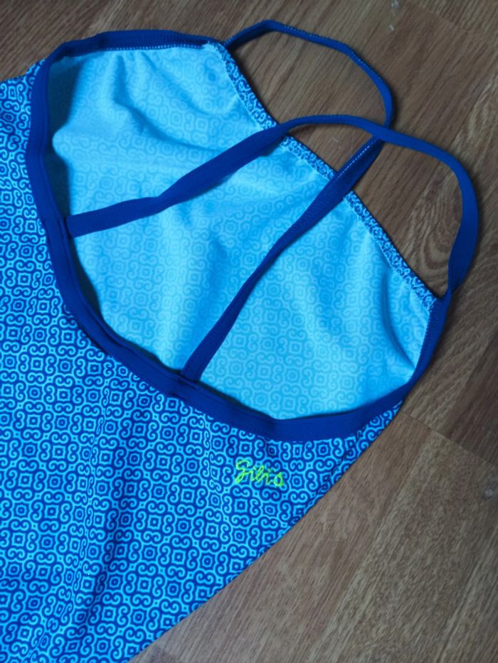 Maillot de bain 1 pièce fille taille 6 ans marque gili's en excellent état - photo numéro 3