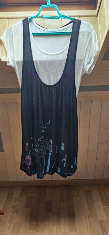 Tunique fantaisie . Taille 38/40