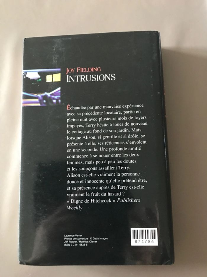 Livre Intrusions - photo numéro 2