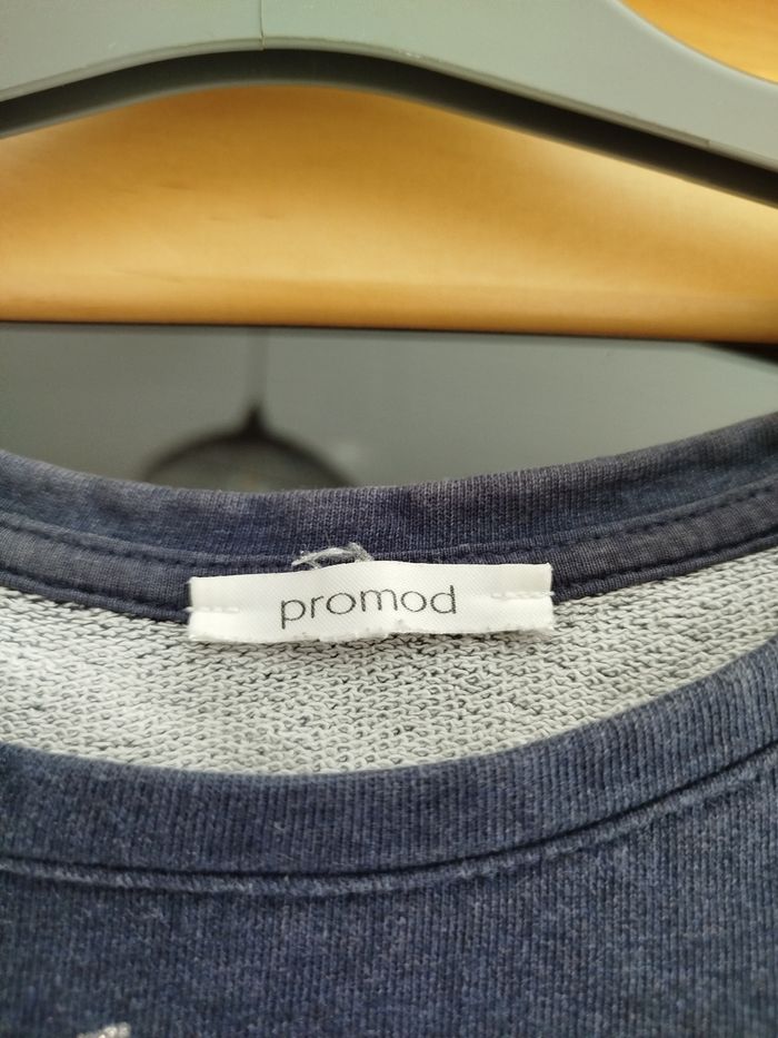 Sweat taille XS promod 
bleu - photo numéro 2