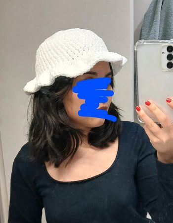 Chapeau bob blanc en velours