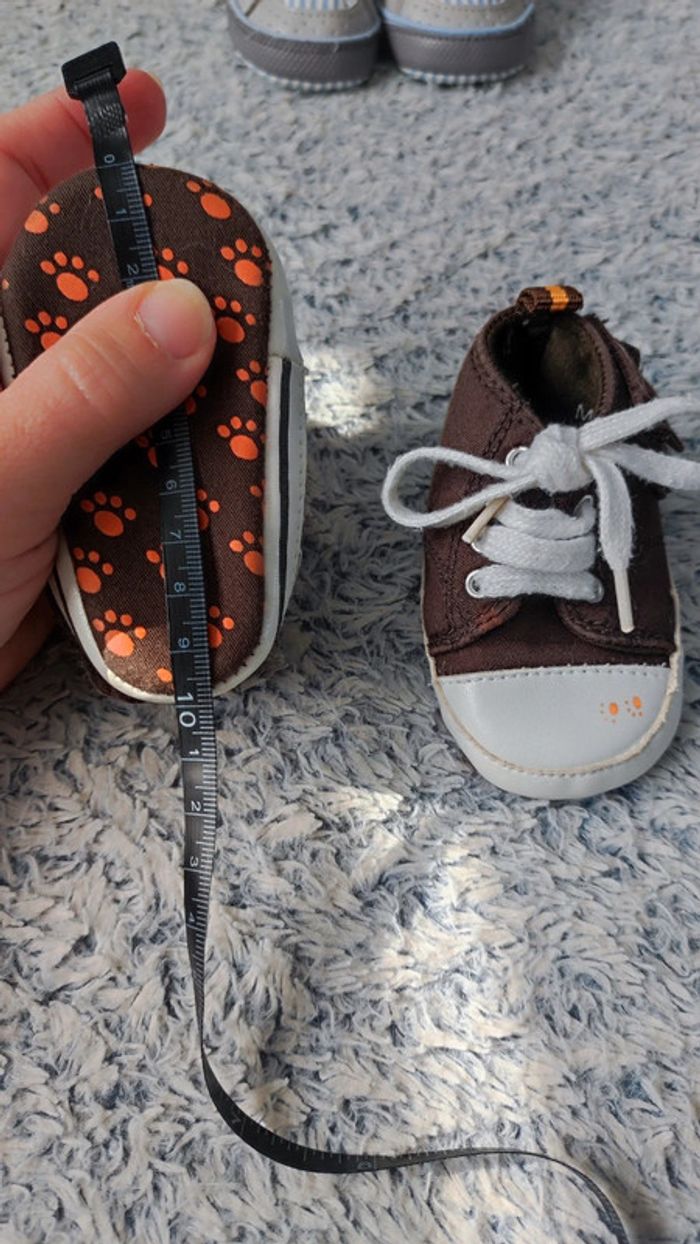Lot Chaussures 3/6 mois - photo numéro 7
