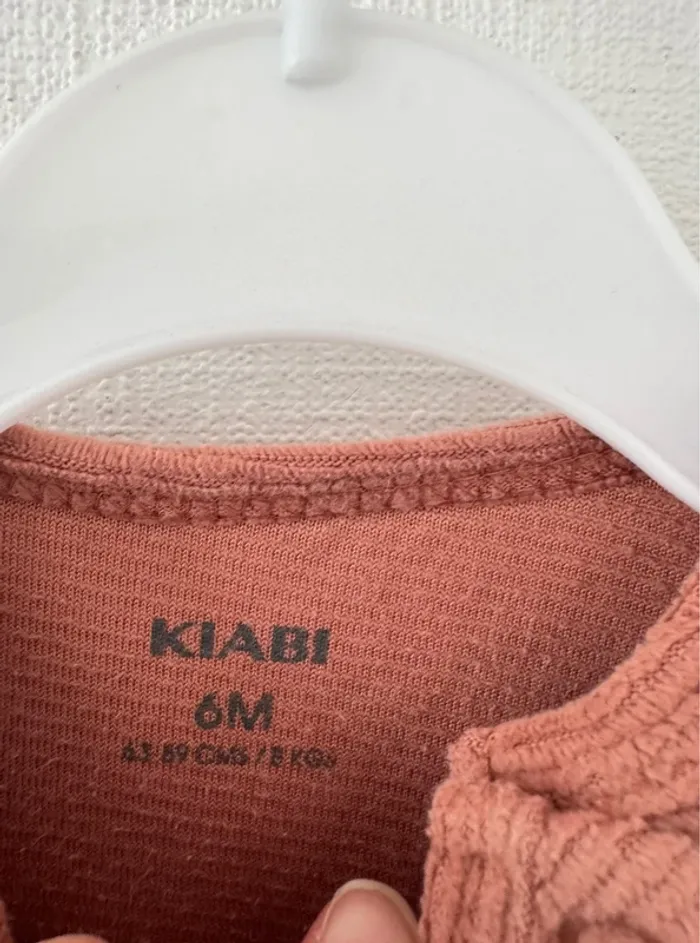 Pyjama 2 pièces - taille 6 mois 🌸 - photo numéro 2