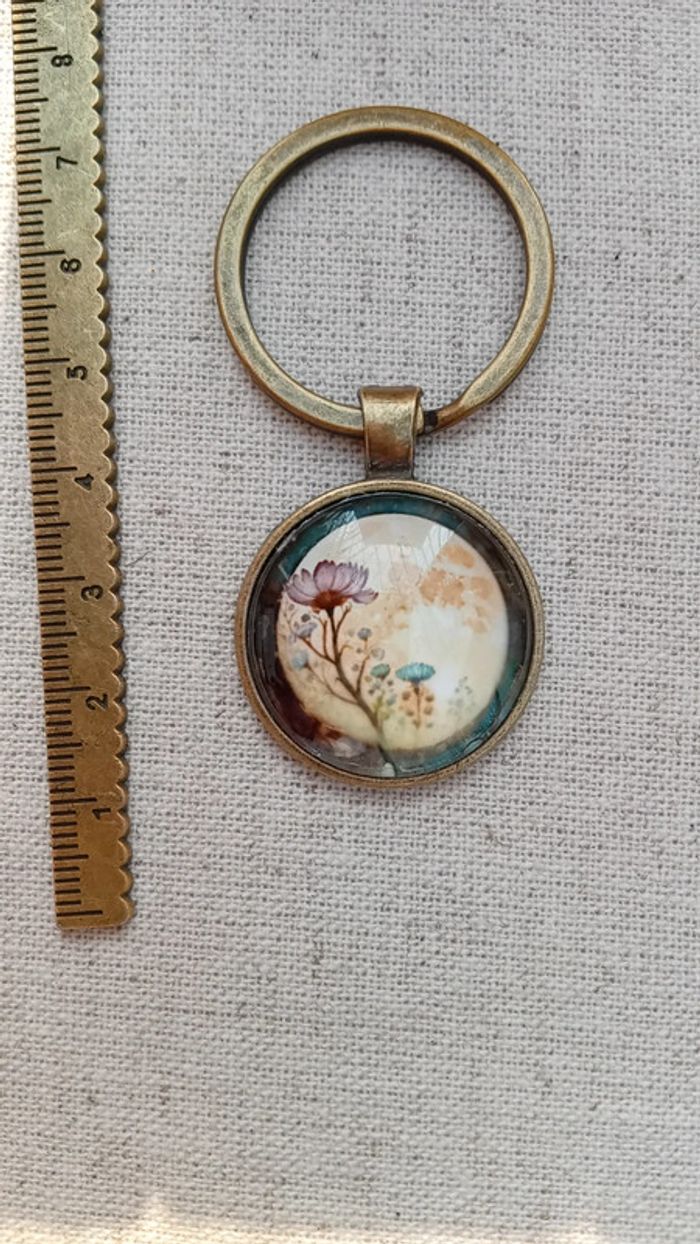 Porte clé fleuri - photo numéro 2