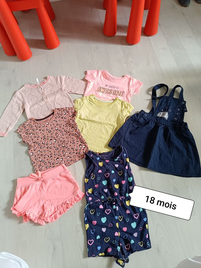 Lot vêtements fille été 18 mois