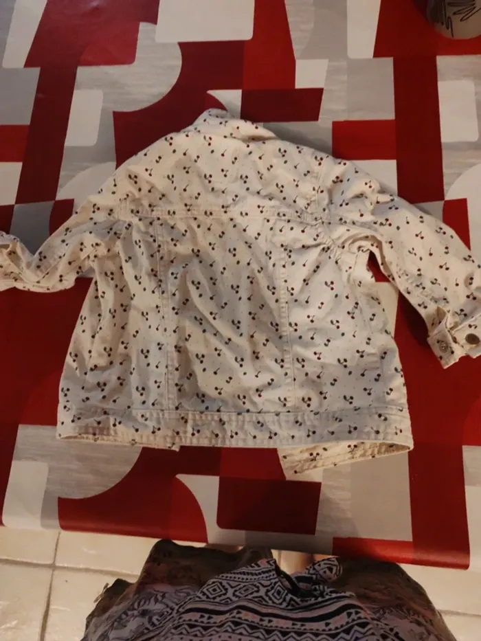 Veste kiabi 2ans - photo numéro 4