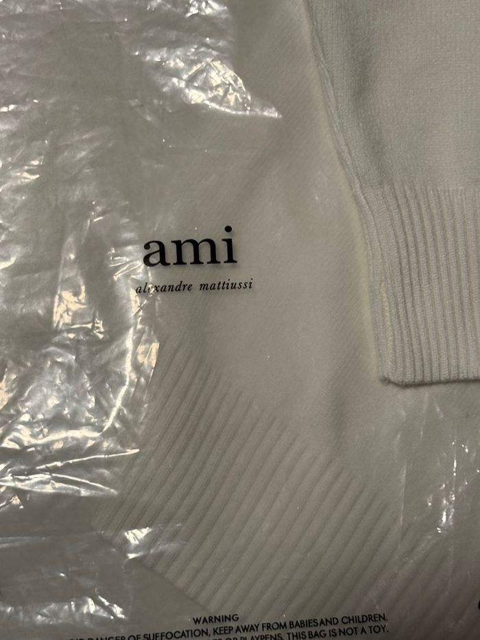 Pulls Ami Taille XL blanc avec le coeur rouge - photo numéro 6