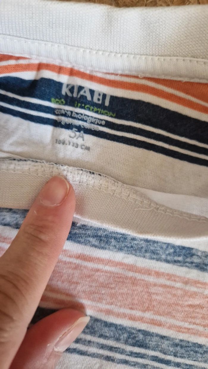 Ensemble t-shirt rayé kiabi et short bleu marine Orchestra 💥5 ans💥 - photo numéro 2