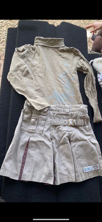 Ensemble jupe et t-shirt