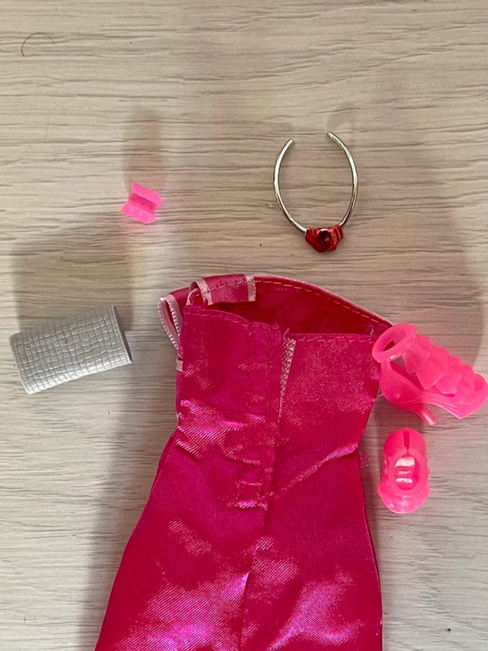 Tenue pour poupée barbie - photo numéro 9