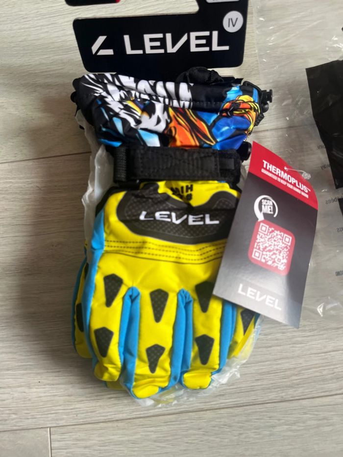 Gant de ski garçon level gloves taille 7-8 ans neuf prix boutique 42,5€ - photo numéro 2
