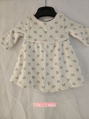 Robe 1 mois