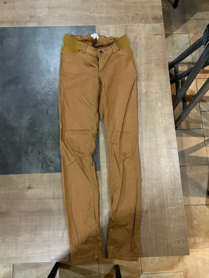 Pantalon de grossesse