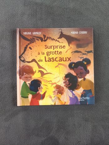 Livre Mac Do Surprise à la grotte de Lascaux Merveilles de France