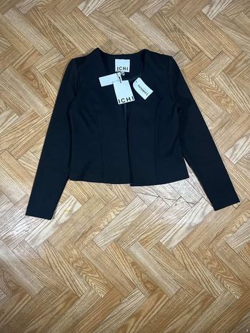 Blazer Court ICHI Neuf ✨ – Modèle IXkate – Noir – Taille M