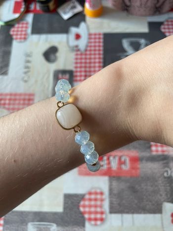 Très joli bracelet