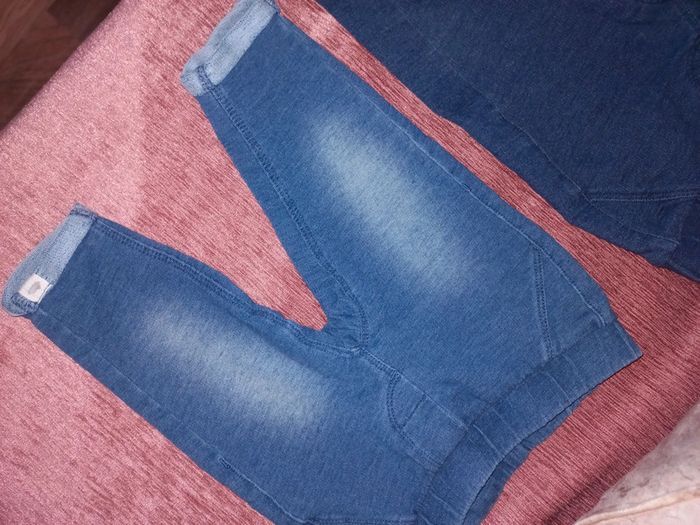 Lot de 2 jeggings en jean/denim souple 3/6mois en excellent état - photo numéro 9