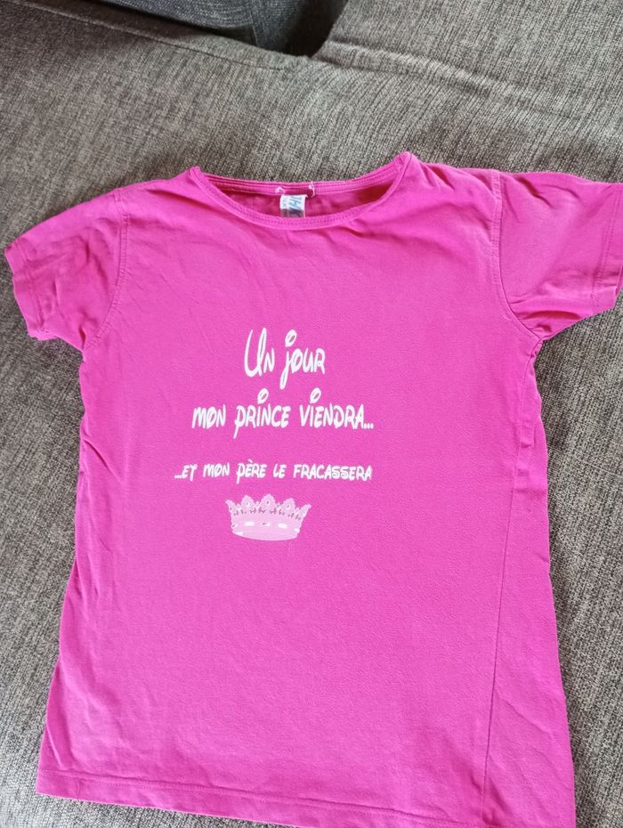 T-shirt
