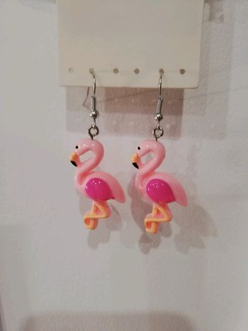 Boucles flamants roses neuves