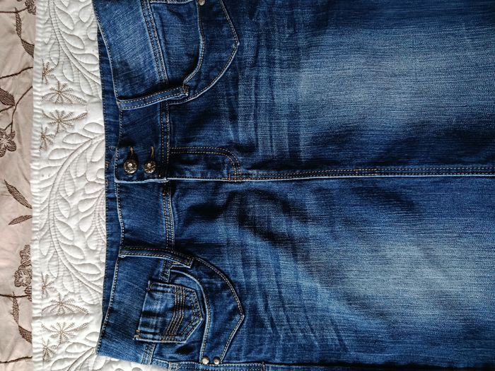 Jupe en jean T 42 - photo numéro 2