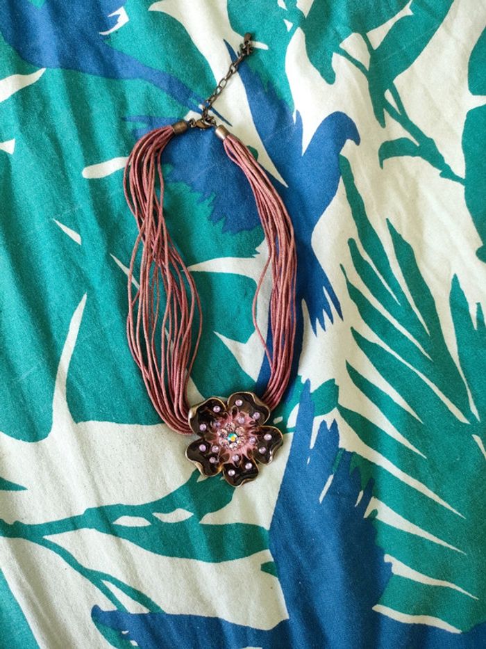 Collier fleur