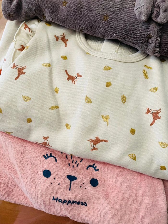 Lot de 4 pyjamas épais/velours 12 mois - photo numéro 2