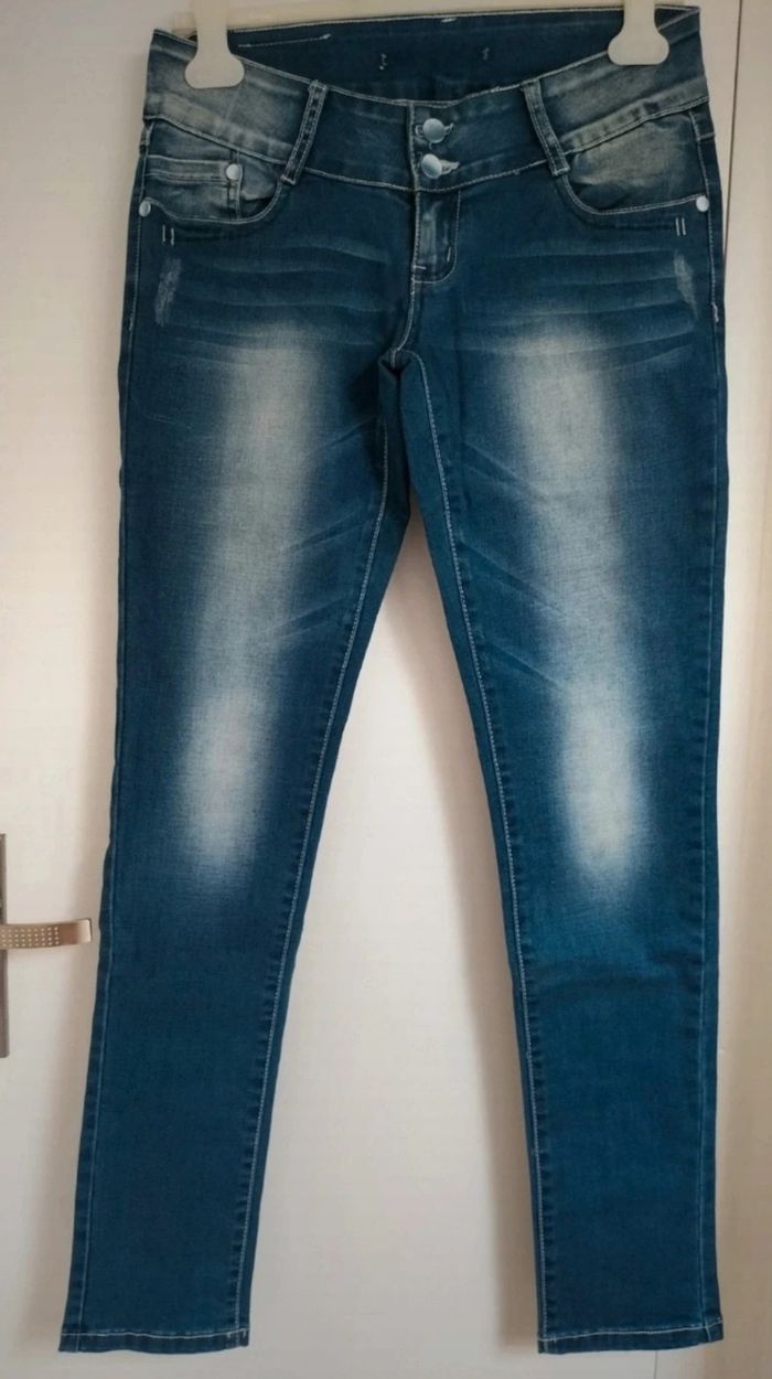Lot de 3 pantalons - photo numéro 2