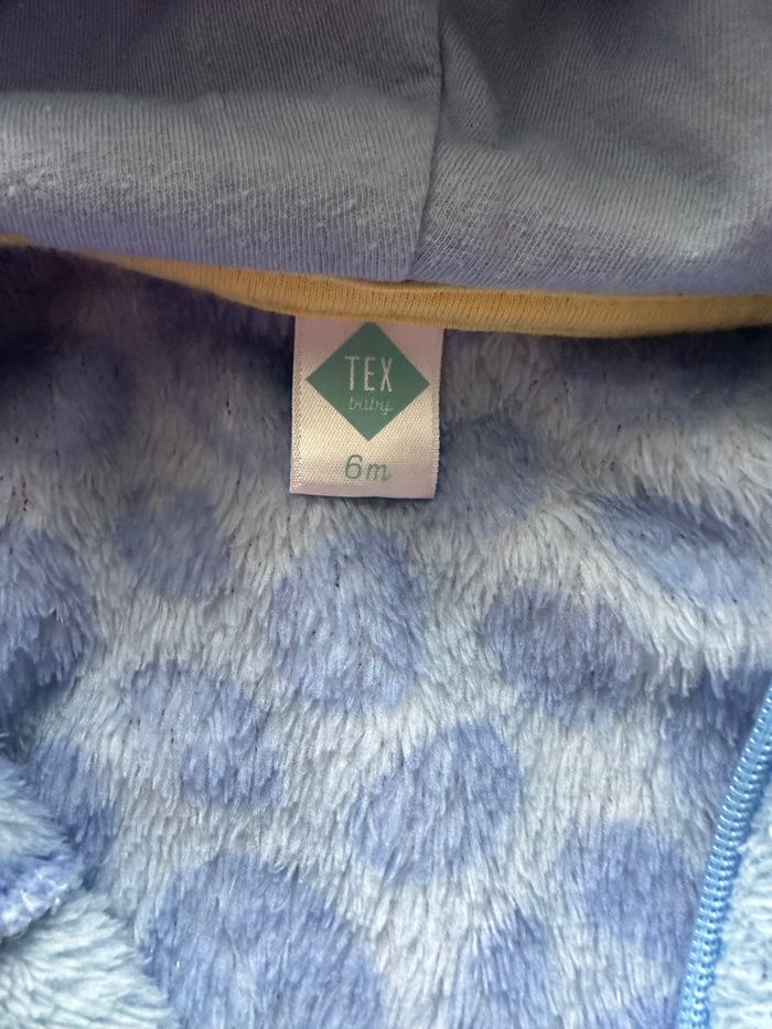 Combinaison pilou toute douce dinosaure Taille 6 mois - photo numéro 3