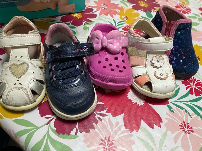 Lot chaussures  taille 22