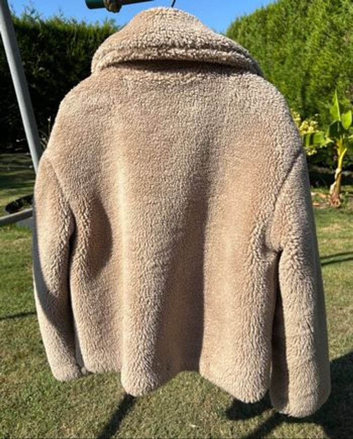 Manteau en moumoute beige - photo numéro 3