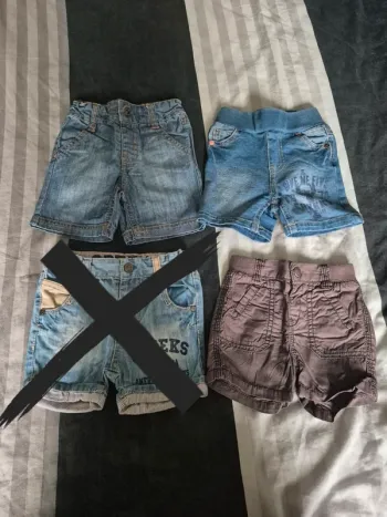 Lot shorts 6 mois
