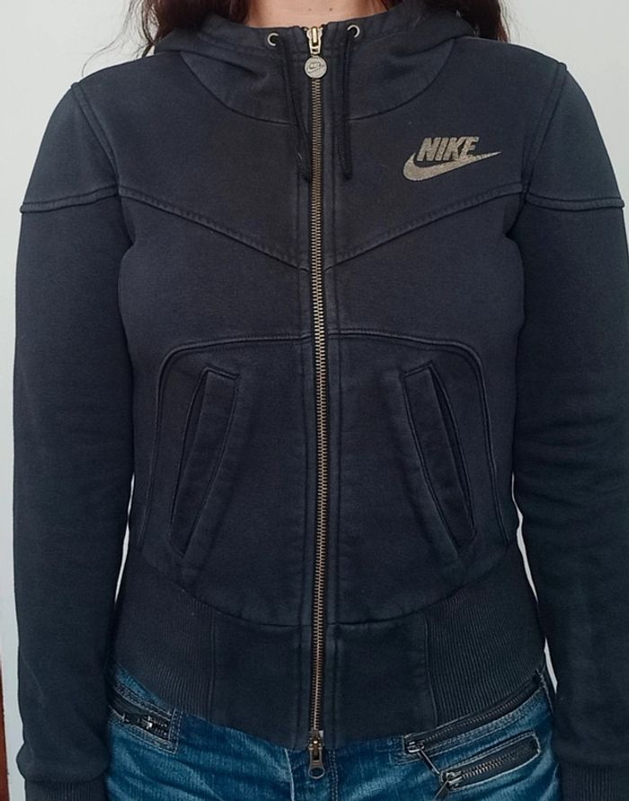 Sweat à capuche Nike ado ou XS - photo numéro 3