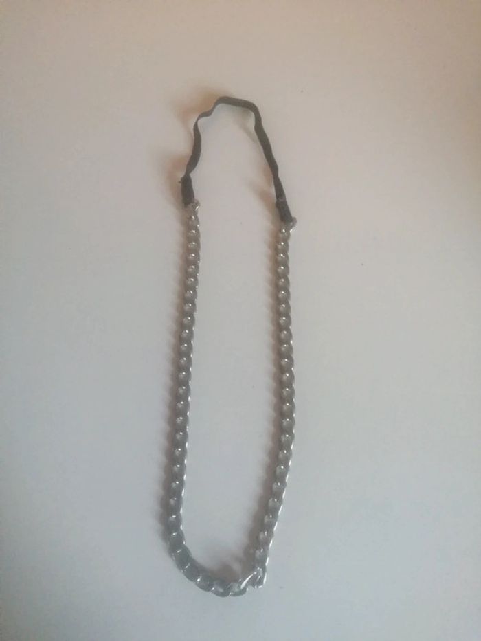 🌸Collier ras de cou chaîne maillons argentés "Tendance" Neuf - photo numéro 2