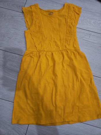 Robe jaune