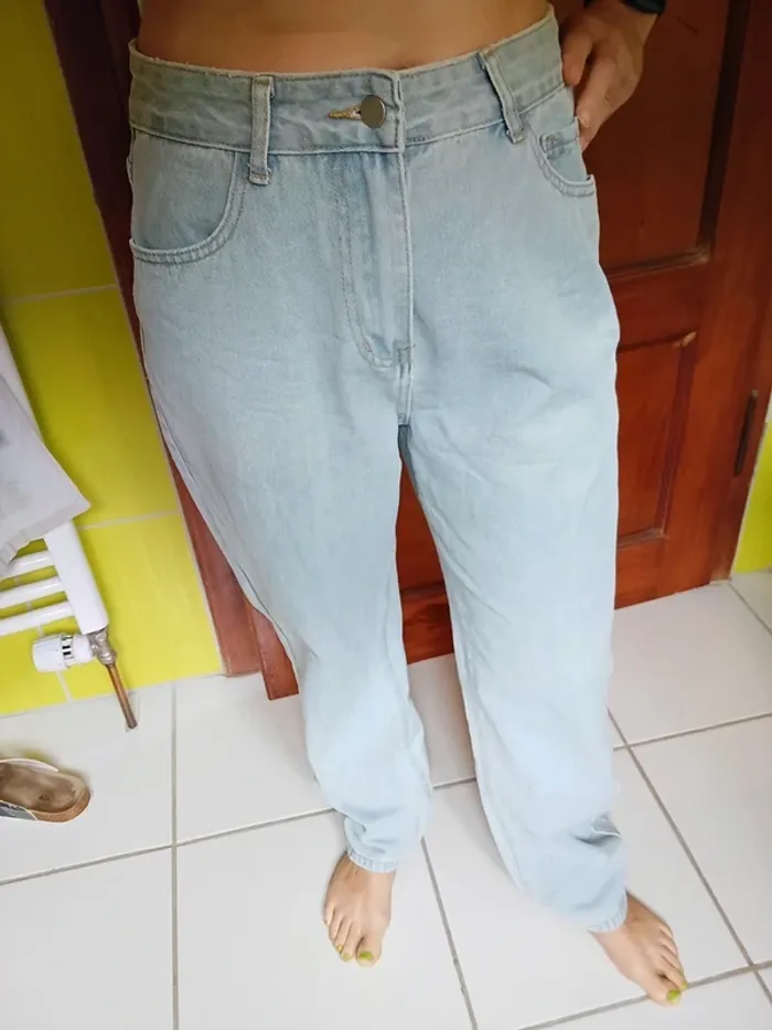 Jeans femme bleu clair coup boyfriend Shein - photo numéro 2